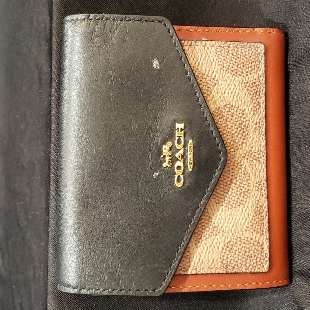 Coach Small Snap Wallet In Signature Canvas